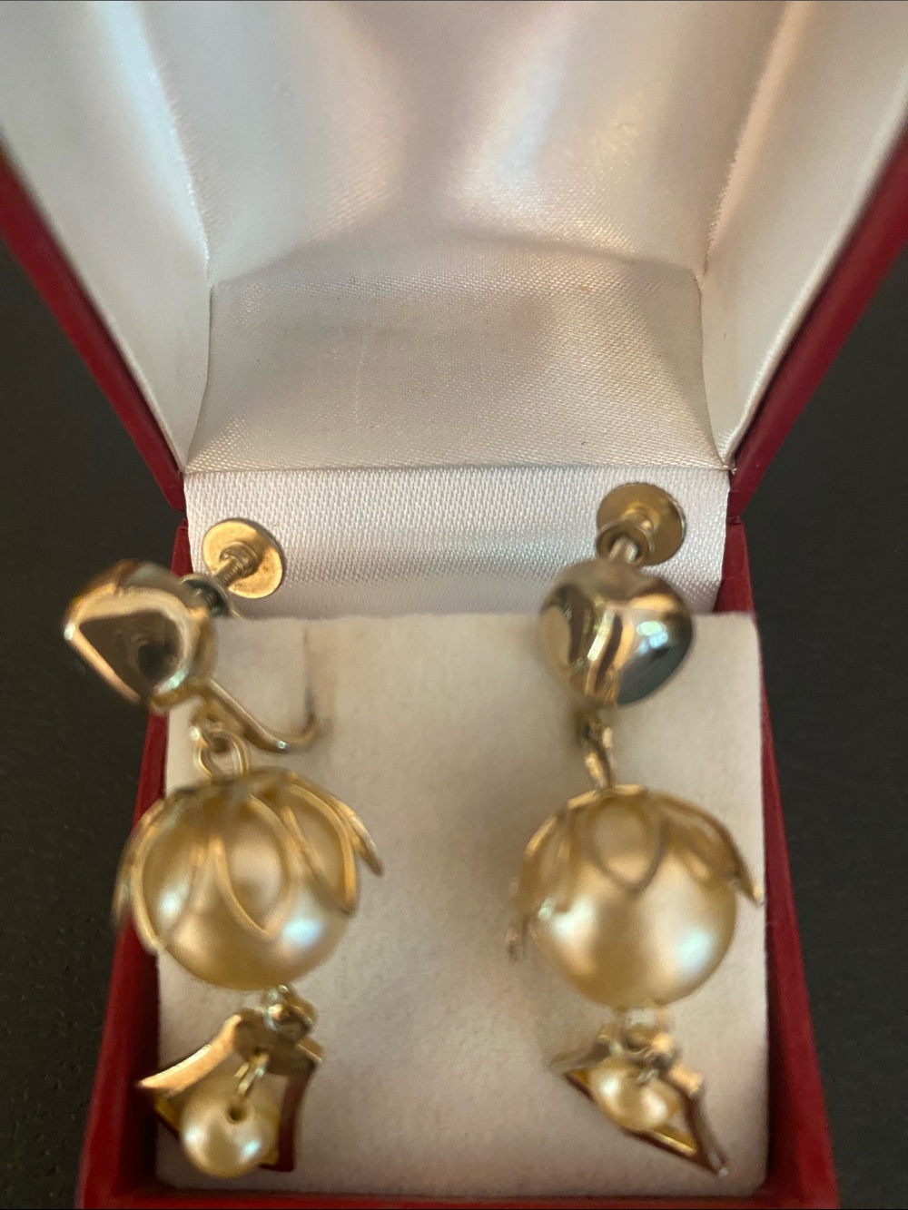 Vintage Gold-Tone Pearl Drop Earrings - Classic Women's Jewelry